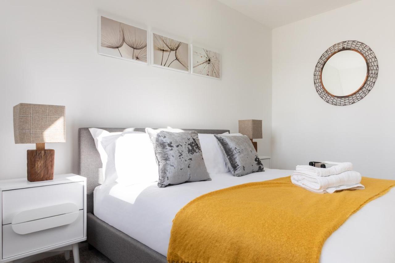 Castle Reach Apartment Κόλτσεστερ Εξωτερικό φωτογραφία